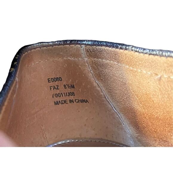 Calvin Klein metallic front buckle flat loafer shoes, size 8 1/2 - Picture 6 of 6